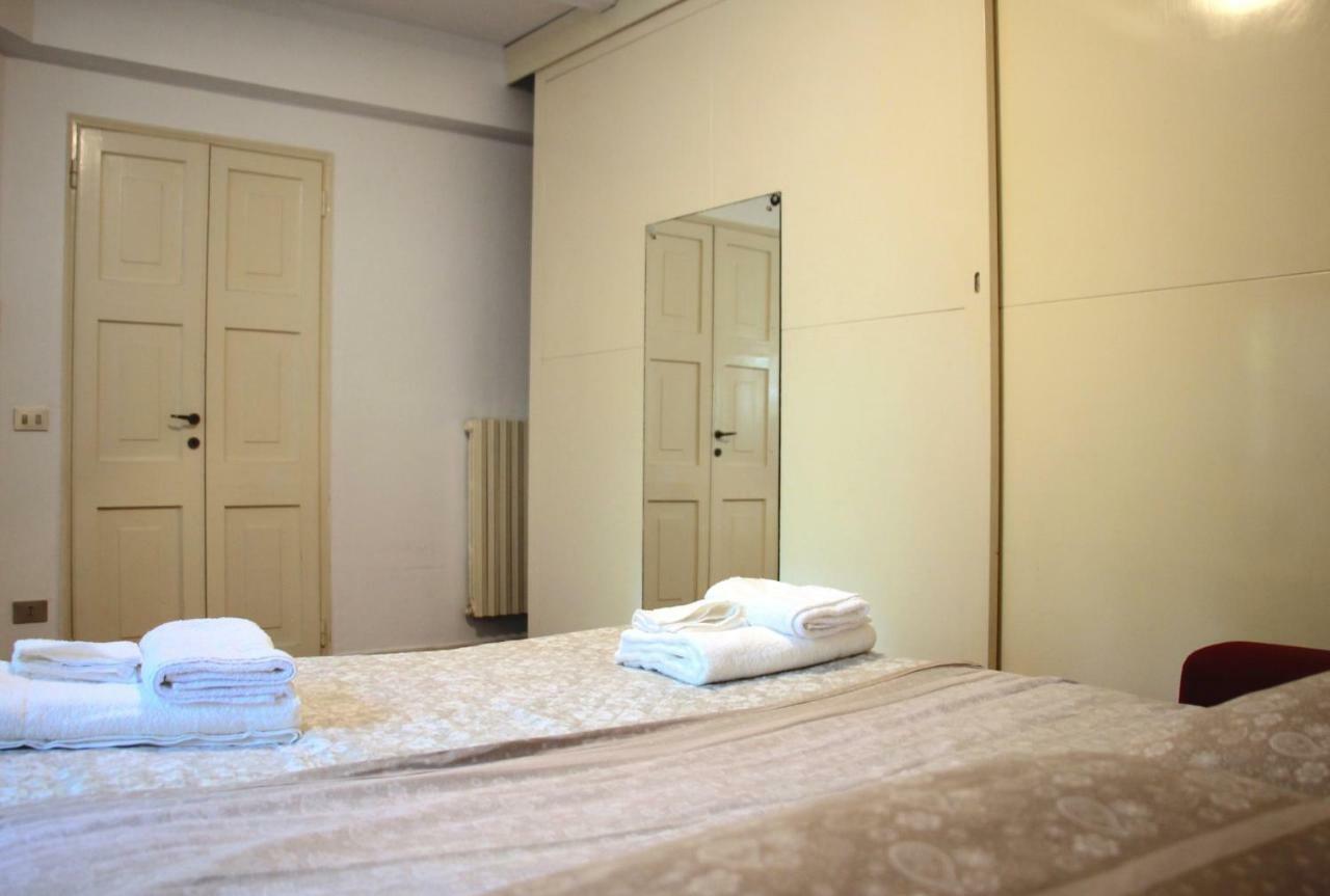 Apartmán Basement Turati 3 -Consulates District Milán Exteriér fotografie