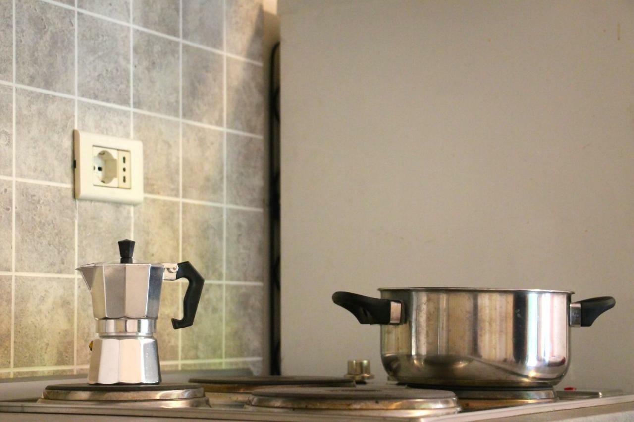 Apartmán Basement Turati 3 -Consulates District Milán Exteriér fotografie